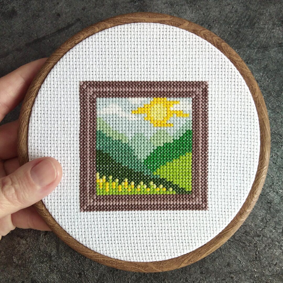 Cross outlet stitch